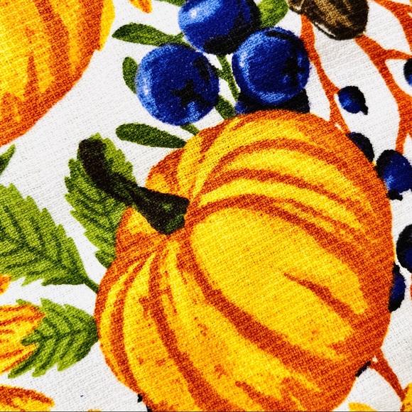 Set of 2 Beautiful Sunflower & Pumpkin Kitchen Towels - Picture 5 of 7
